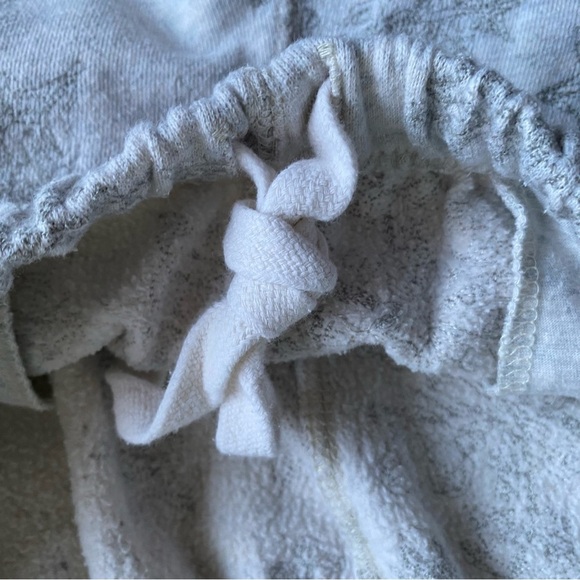 Roots Hoodie joggers zipup sweater snowflake sweat pants outfit - Picture 14 of 16